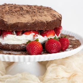 Chocolate Strawberry Cake